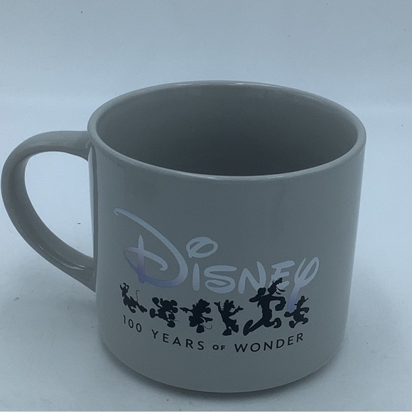 Disney Zak! 100 Years of Wonder Mickey and Minnie Mouse Collectible Mug - Picture 4 of 7